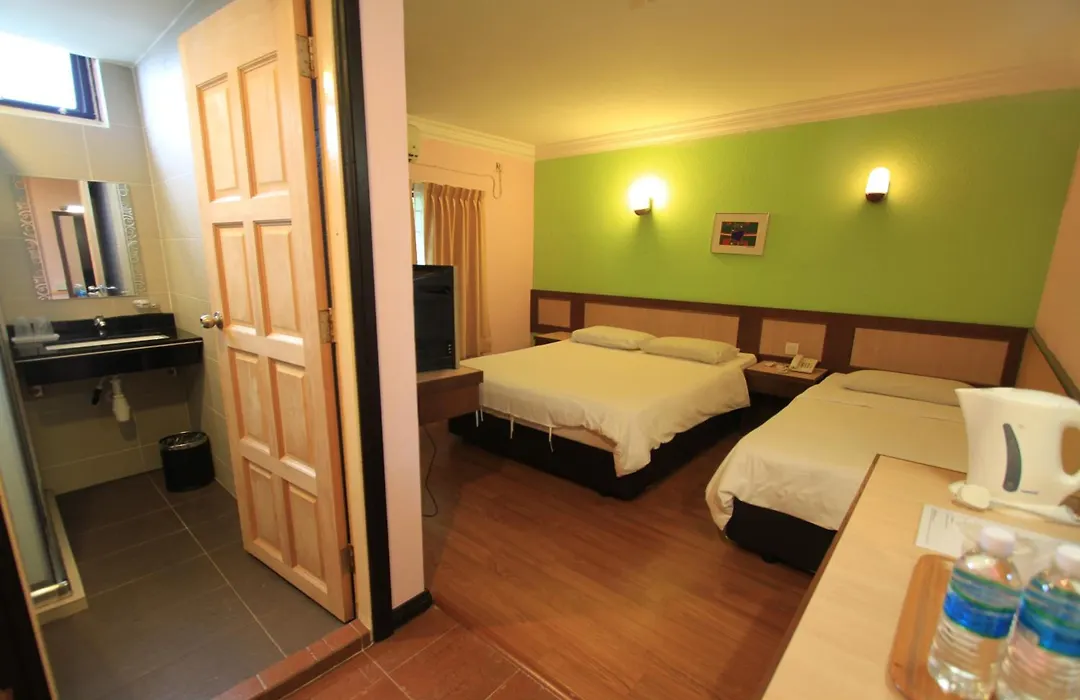The Inn Hotel-1