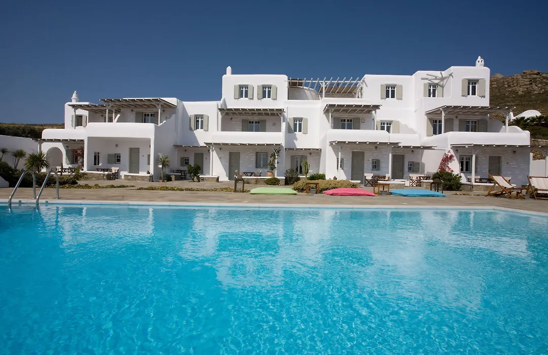Yakinthos Residence-1