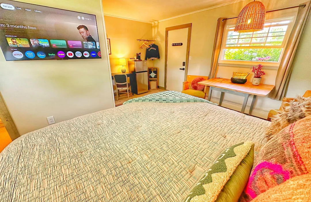 Brittany Motel-1