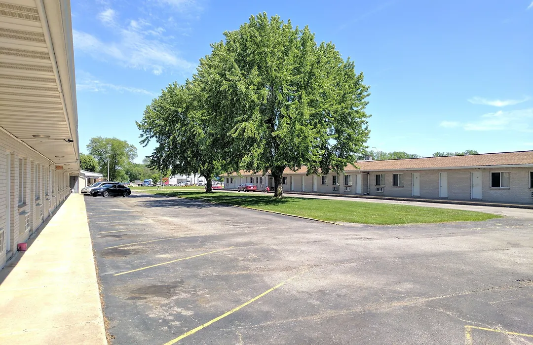 All Seasons Motel-1