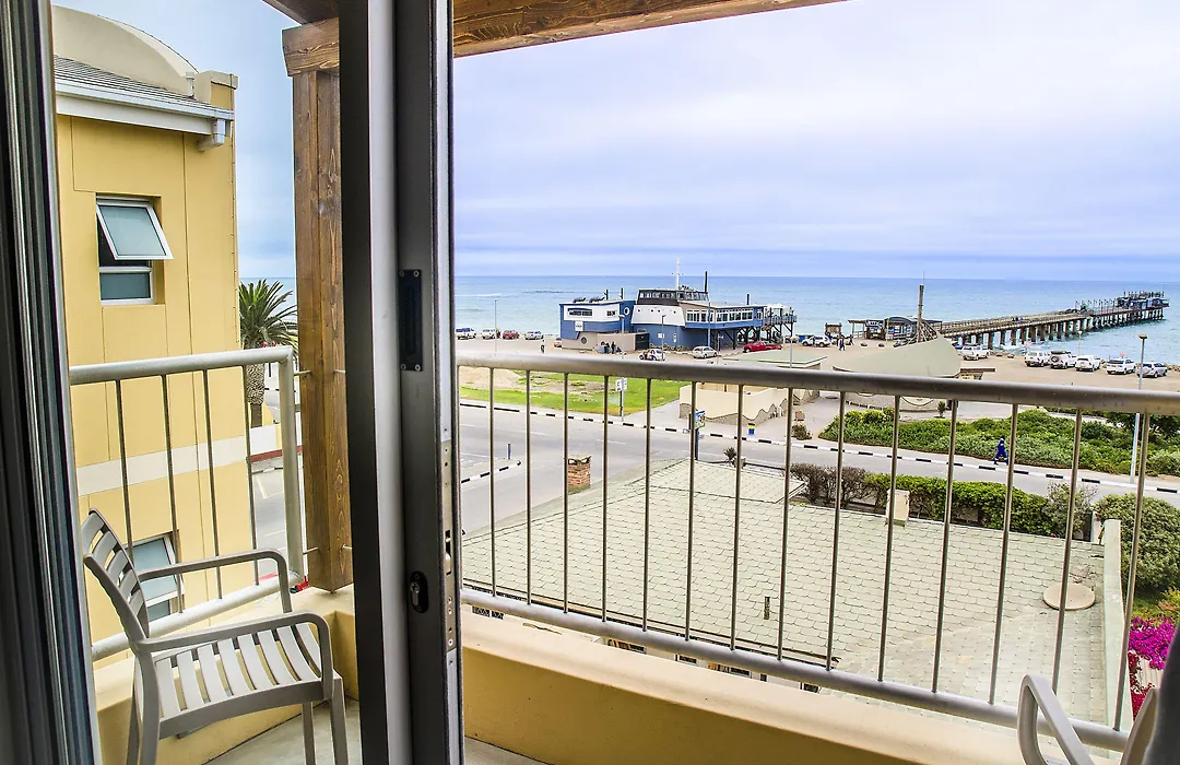 Hotel A la Mer-1