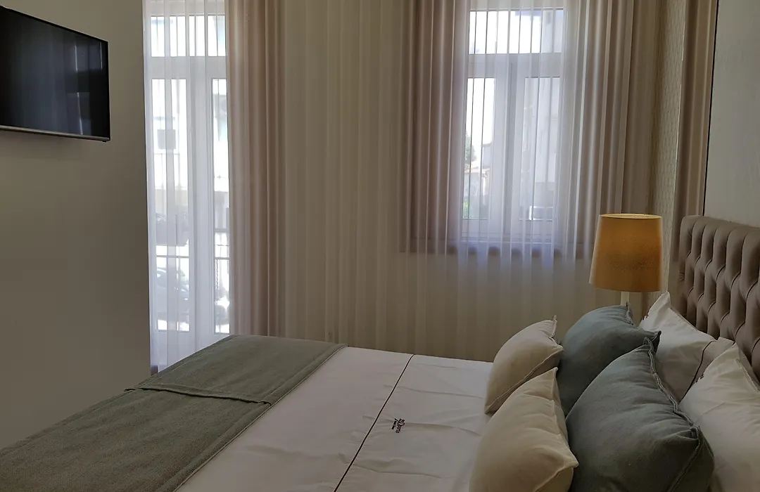 22 Oporto Guesthouse-1