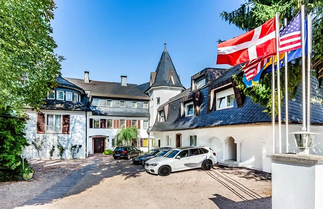 Hotel Villa Falkenberg-1