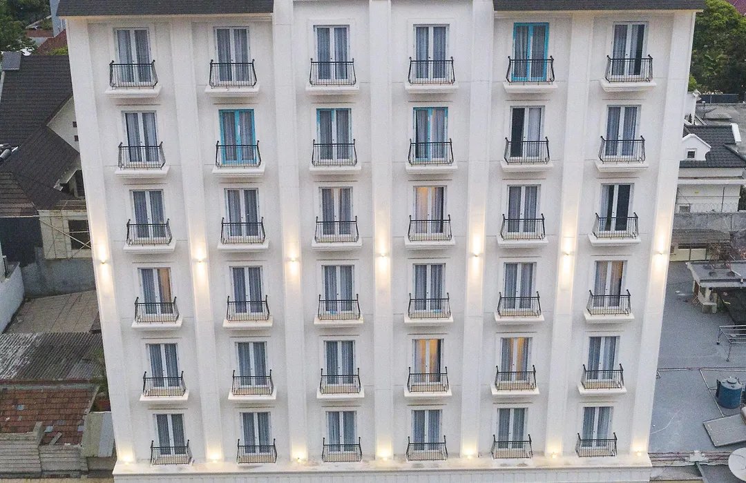 Jambuluwuk Thamrin Hotel-1