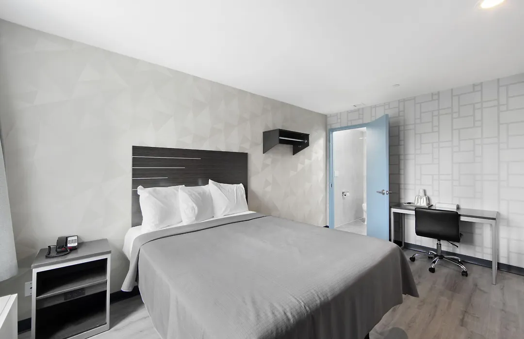 Hotel 365 Bronx - Yankee Stadium-1
