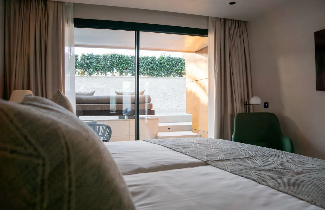 Tensuites - Adults Only-1