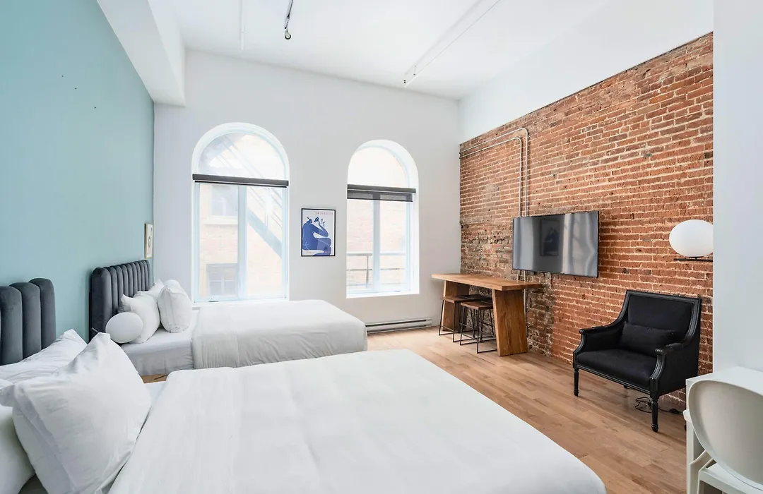 Le Merrill - Vieux Montreal-1
