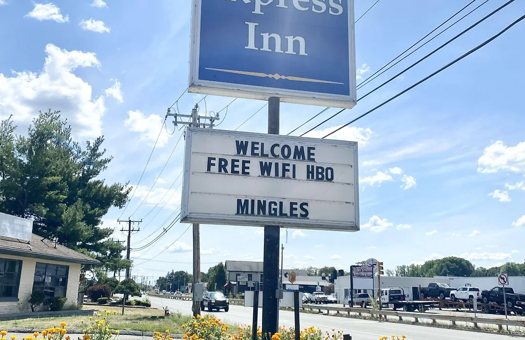 Express Inn-1