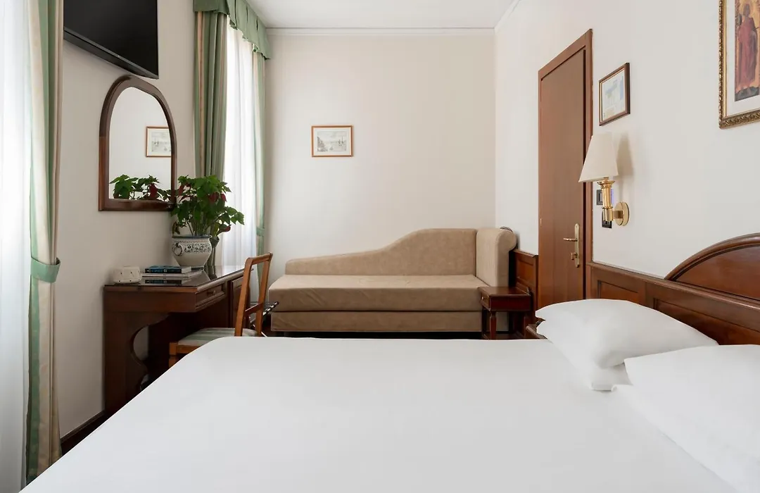 Hotel Boccaccio-1