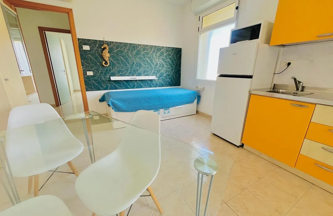 Residence Frontemare-1