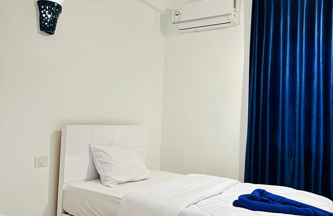 Happiness Guest House-1