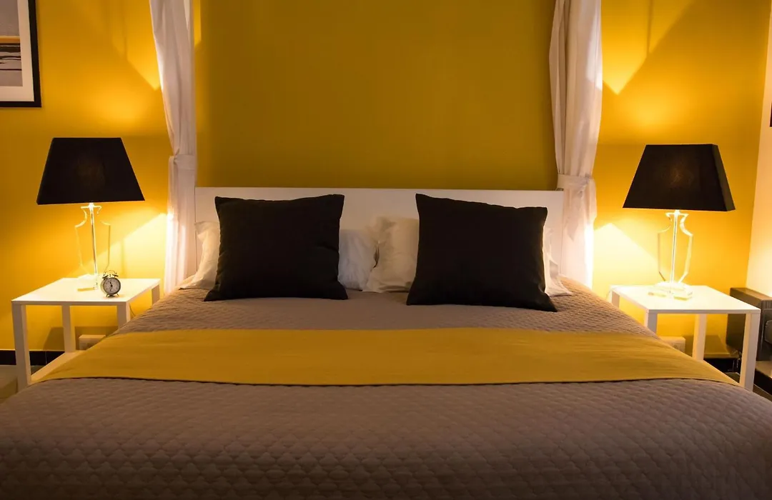Snob Luxury Suite-1