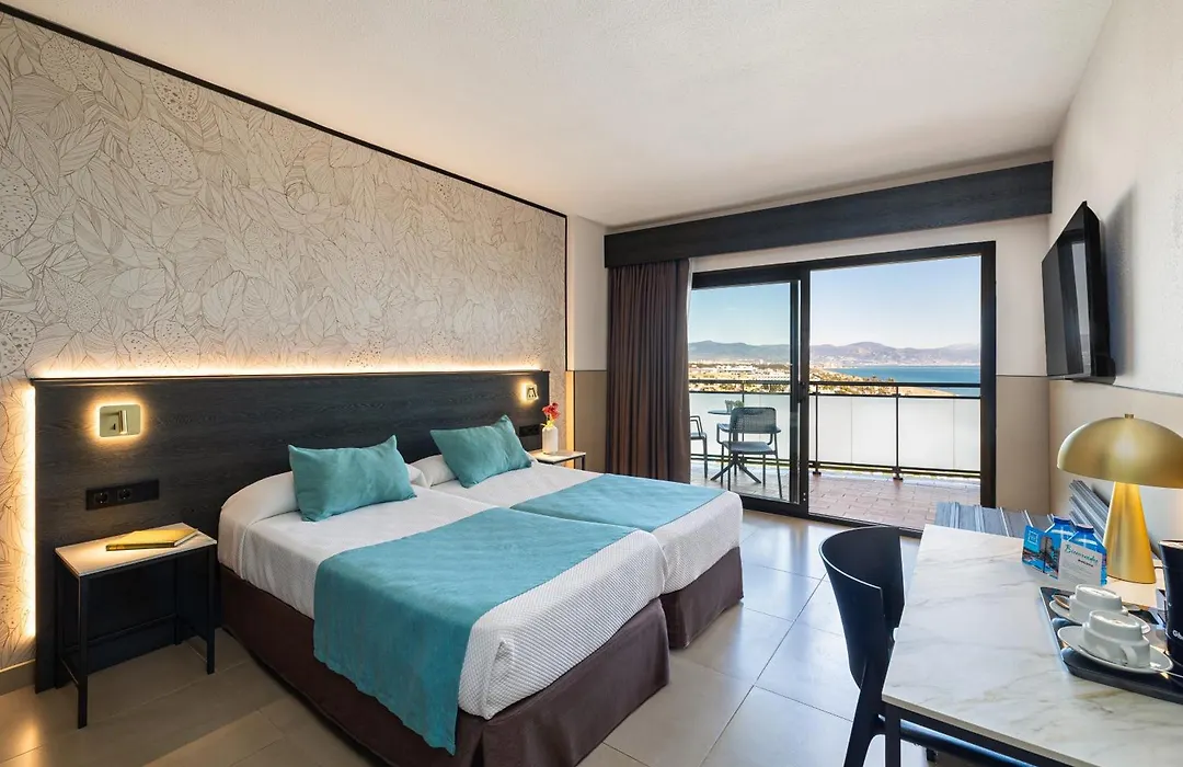 Hotel Puente Real-1