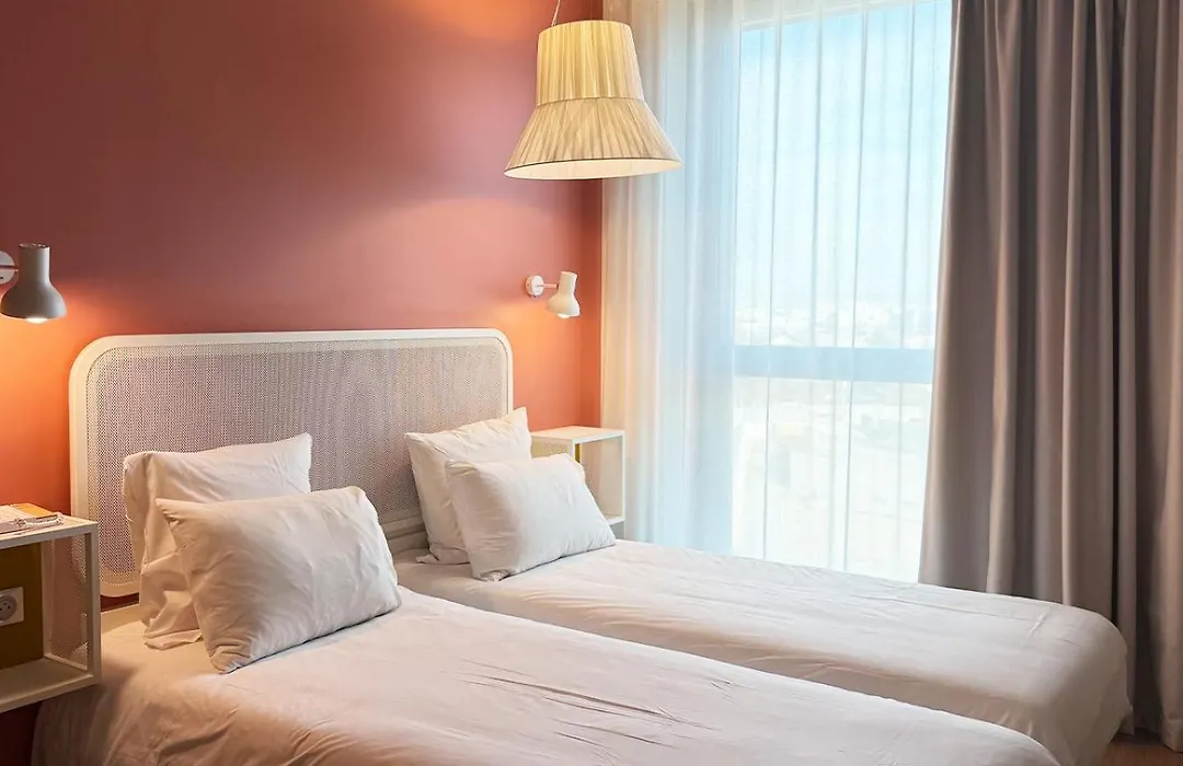 Okko Hotels Paris Gare De L'Est-1