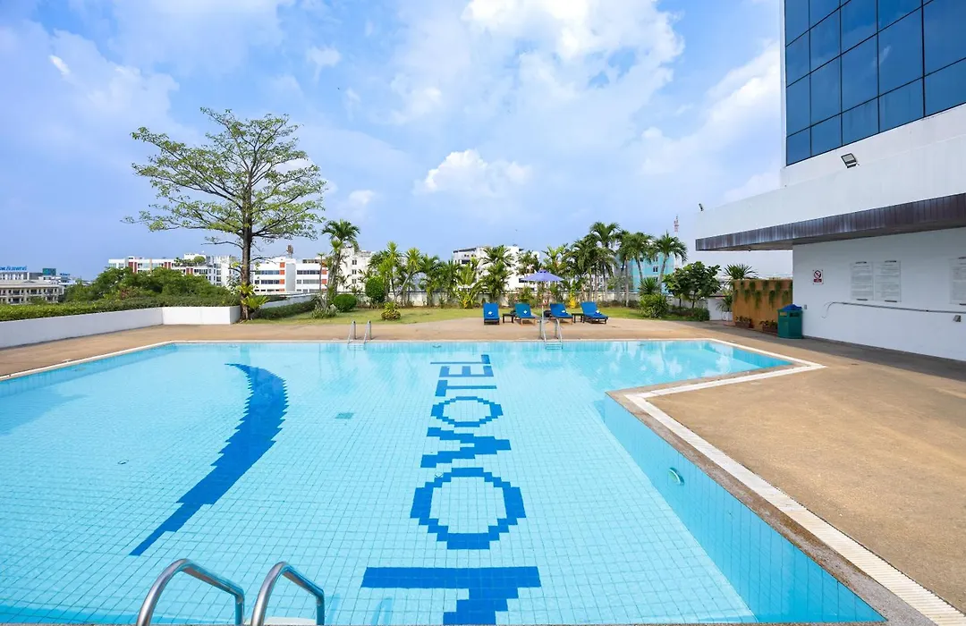 Novotel Bangkok Bangna-1