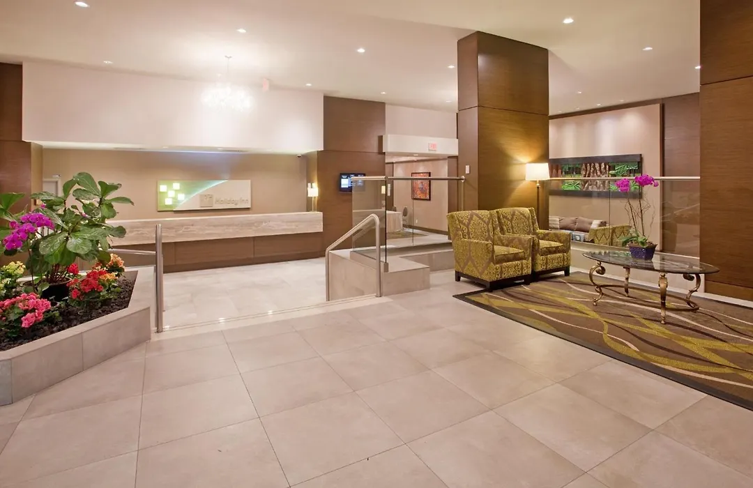 Holiday Inn Vancouver-Centre Broadway, an IHG Hotel-1