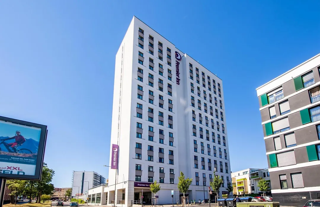 Premier Inn Koeln City Sued-1