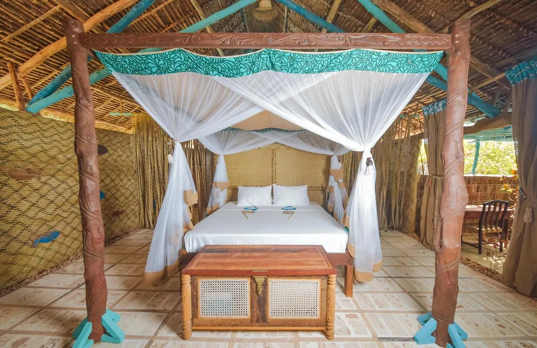 Kizingo Beach Eco Lodge-1