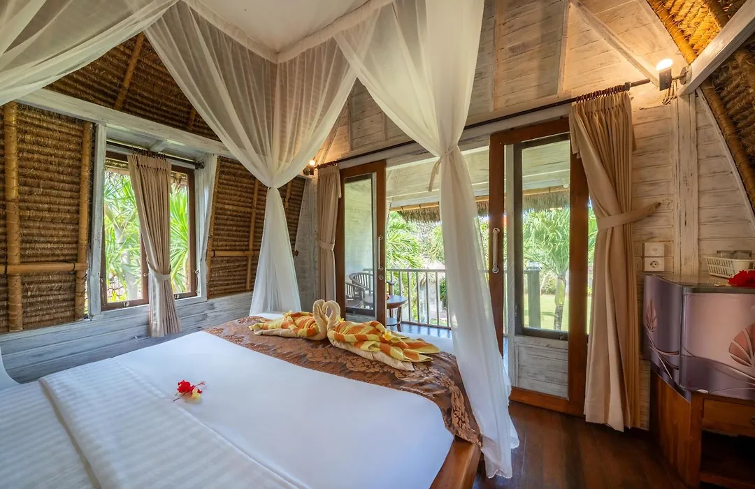 Abian Huts Dream Beach Lembongan-1