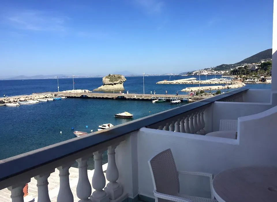 Hotel La Sirenella-1