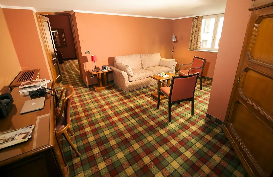 Hotel Rex-1