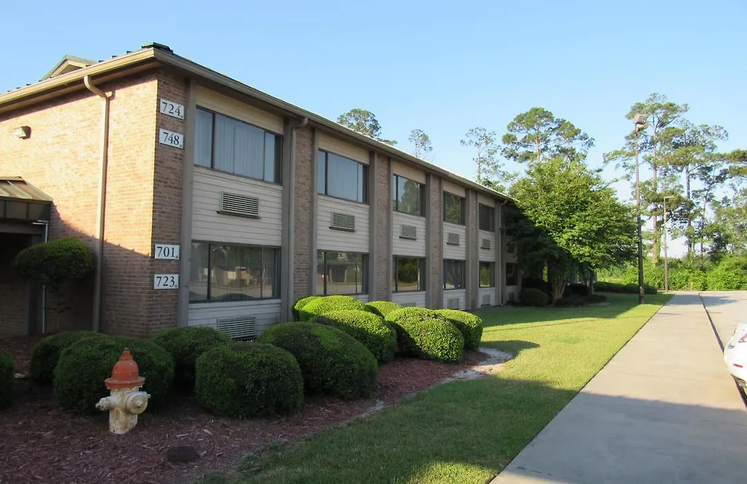 Kinderlou Inn-1