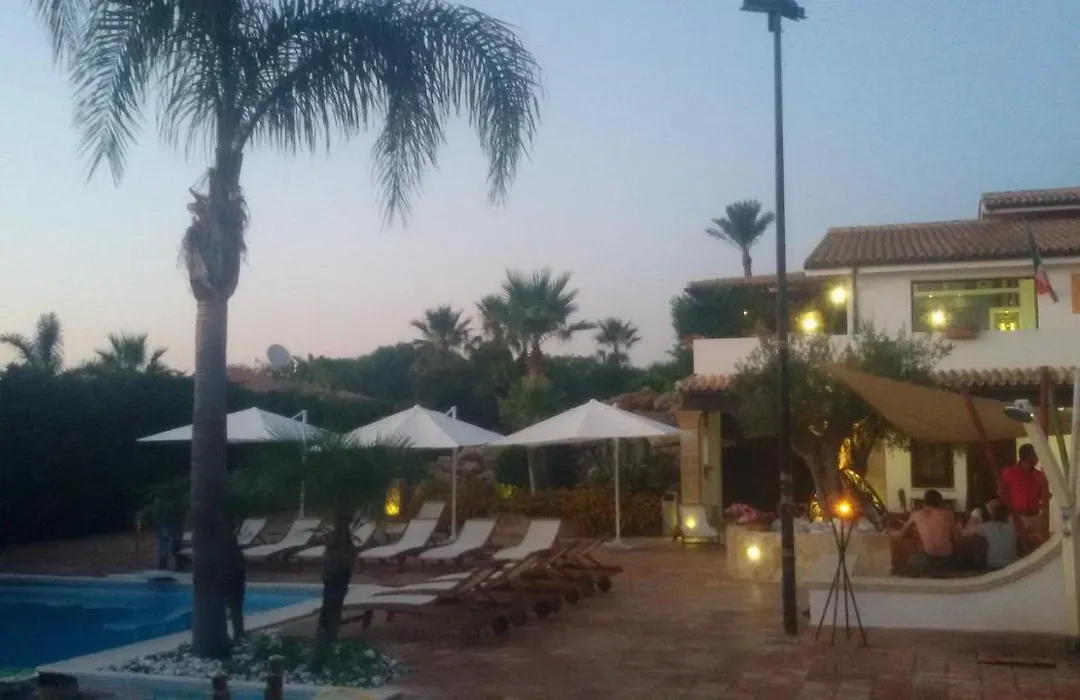 Villa Carlo Resort-1