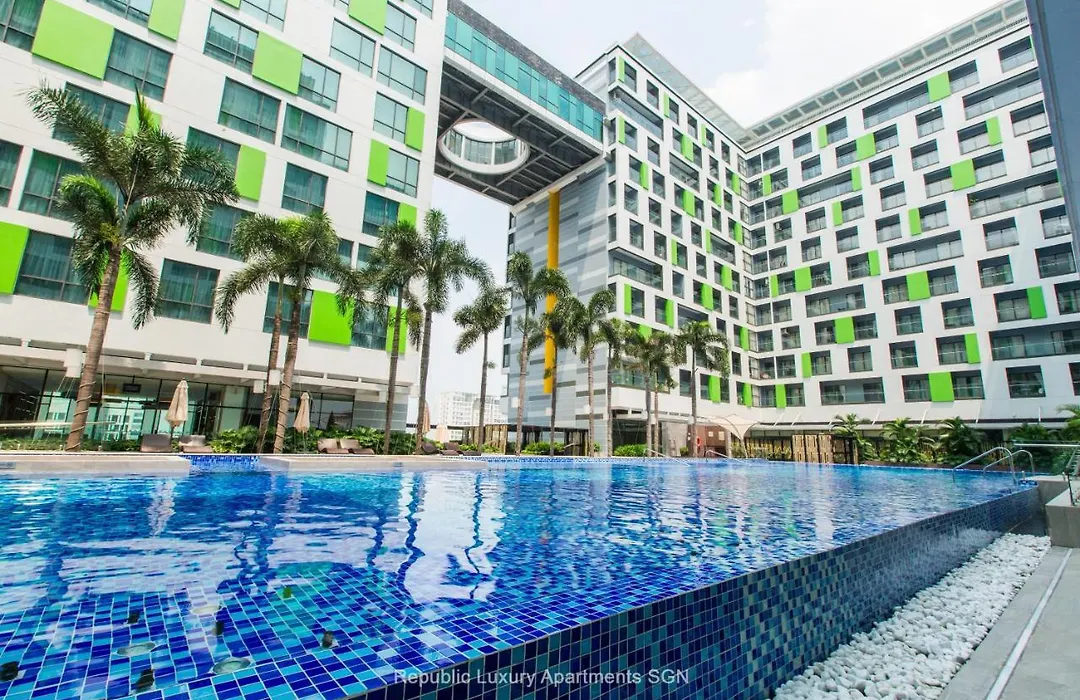 Republic Suites Ho Chi Minh City-1