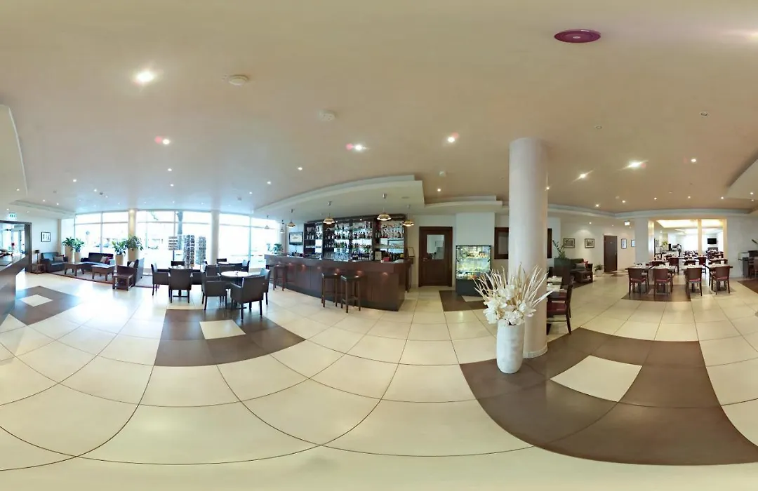 Ivbergs Hotel Berlin Messe-1