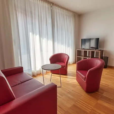 Piazza Lira Schio Residence-2