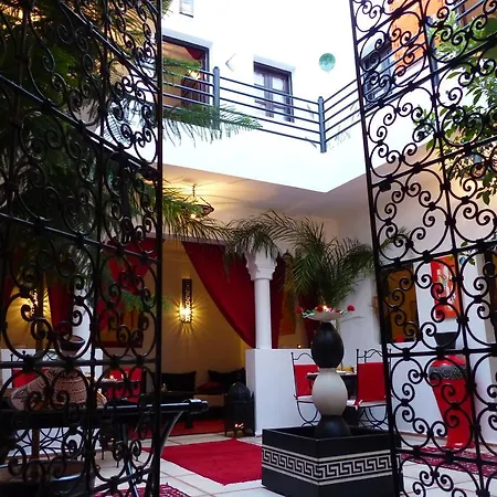 Riad Hcekarram-3