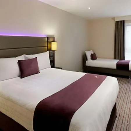 Premier Inn St. Neots-2