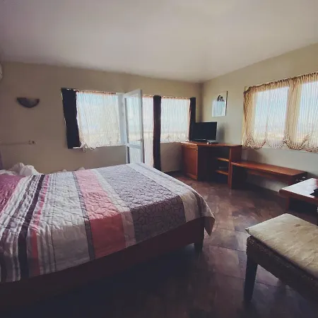Hotel Fancy-2