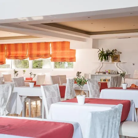 Belvedere Gerakas Luxury Suites-3