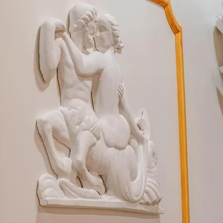 Matisse Royal-2