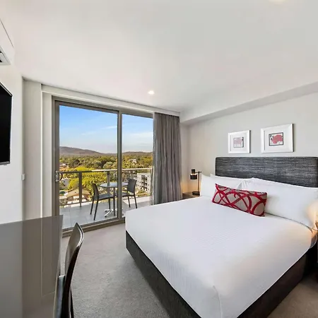 Adina Serviced Apartments Canberra Dickson-2