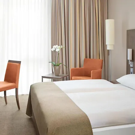 Intercityhotel Berlin Hauptbahnhof-2