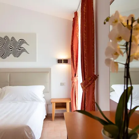 Hotel Villa Paradiso-2