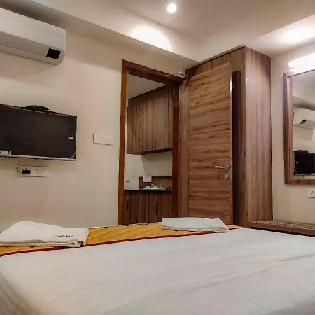 Rr Mount Elite Suites-3