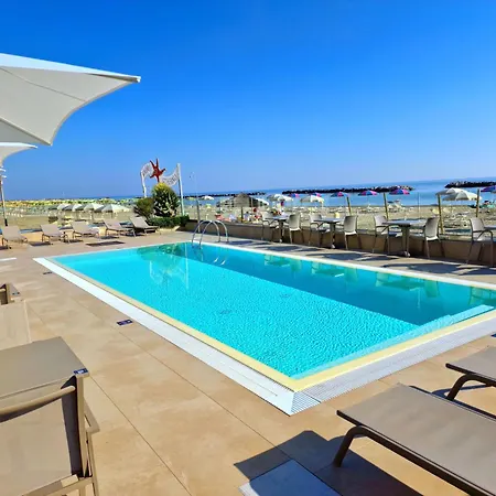 You & Me Beach Hotel - Adults Friendly-3