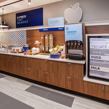 Holiday Inn Express & Suites Zion By Ihg - Great Lakes-Free Breakfast And Naval Base Shuttle-3