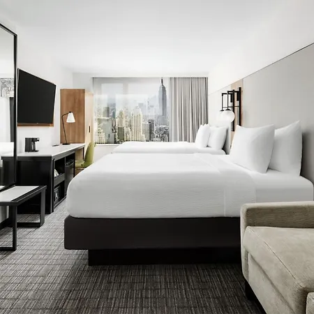 Fairfield Inn & Suites By Marriott New York Manhattan/Times Square South-2