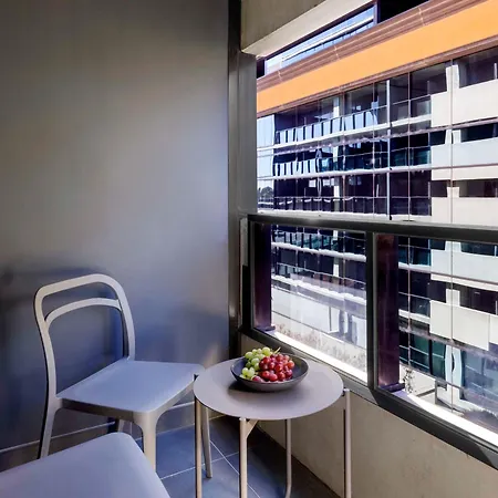Mercure Melbourne St Kilda Road-3