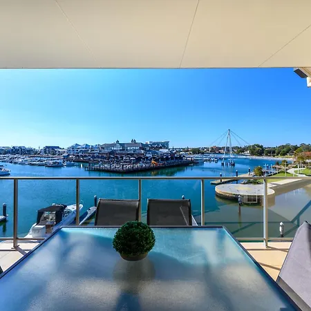 Dolphin Quay Apartments-3