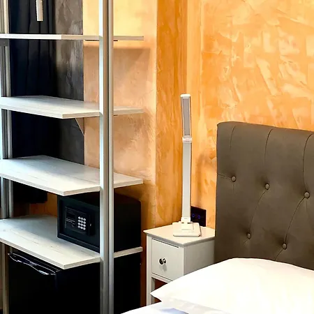 Hotel Tech-2