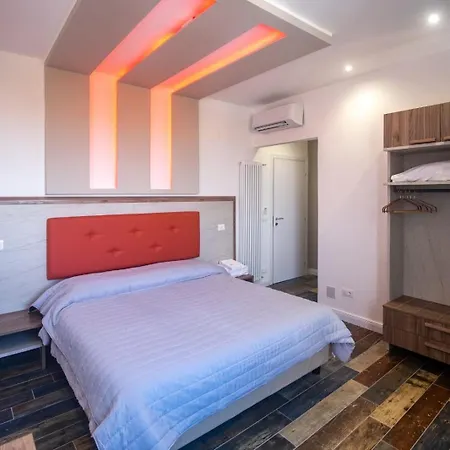 Ricci 16 - Suite&Rooms-2