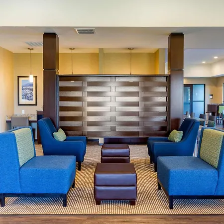 Comfort Suites Burlington Near I-5-2