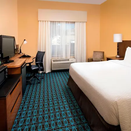 Fairfield Inn & Suites Weatherford-3