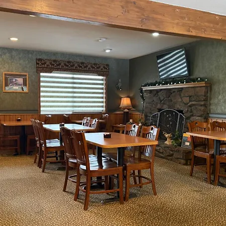Stewart Lodge-3