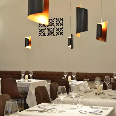 Hotel Maribor & Garden Rooms-3